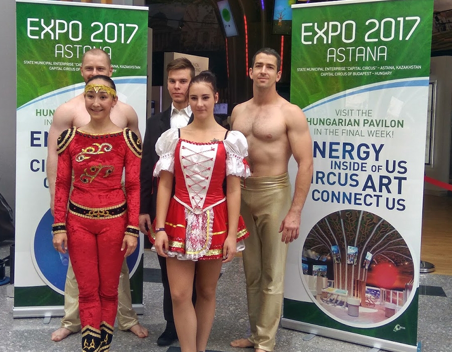 Kazah és magyar artistaművészek az Asztanai Expo rendezvényen