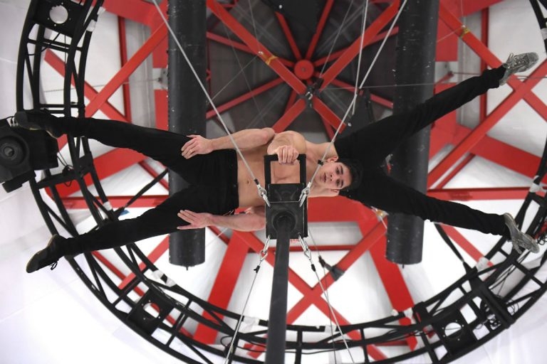 Cirkuszfesztivál – Kínai rúdszámot mutatnak be a magyar versenyzők