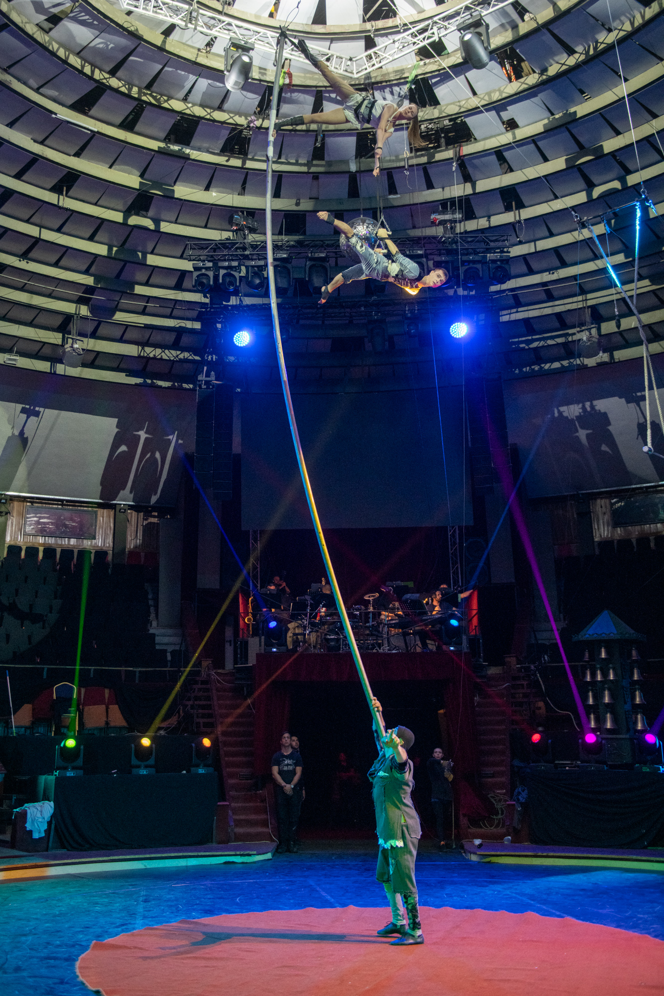 Az Oroszországból érkezett artistaművészek perzs száma különlegesnek számít a cirkuszi szakmában.