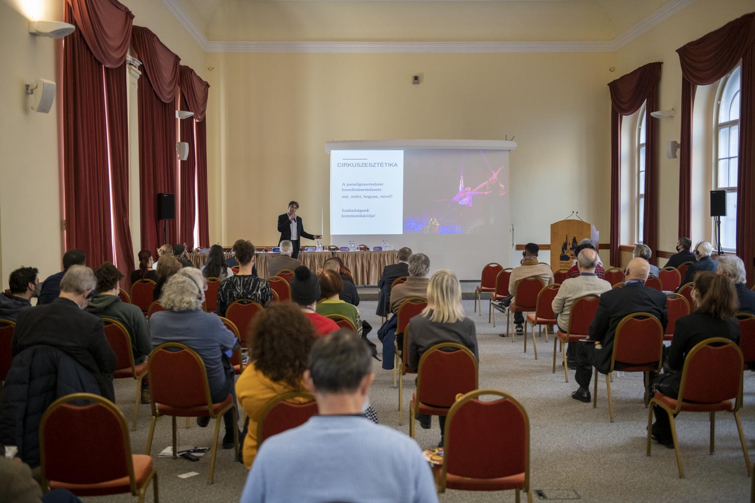 Cirkuszpedagógiai tudományos konferencián folytattak párbeszédet a szakemberek a 14. Budapest Nemzetközi Cirkuszfesztiválon
