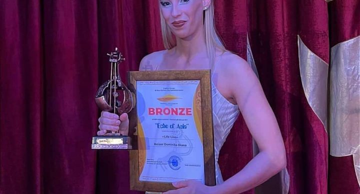 Heizer Dominika bronz-díjat nyert az Echo of Asia Nemzetközi Cirkuszfesztiválon