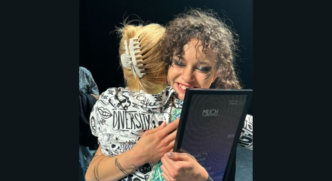 Alisa Astapova, a Budapest Cirkuszművészeti és Kortárstánc Főiskola diákja különdíjat nyert a MUCH - - ÚjCirkusz Hétvége kortárs cirkuszi fesztiválon