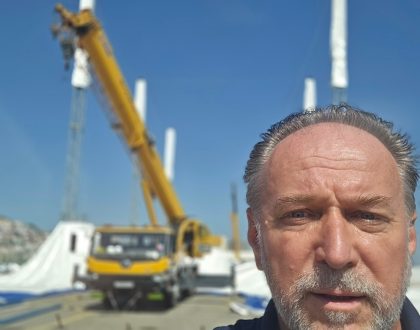 Közép-Európa legnagyobb cirkuszi sátrát építi Magyarország Bakuban